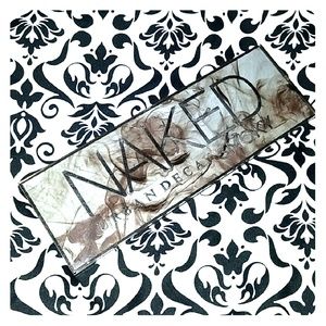 Urban Decay Naked Smoky Palette
